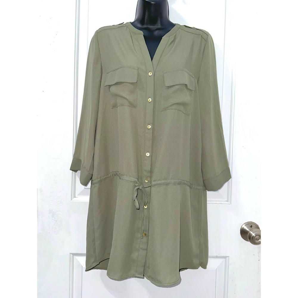 The Limited NWT 3/4 Sleeves Dropped Drawstring Waist Tunic Blouse in olive green